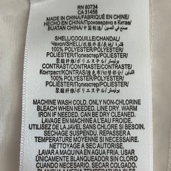 BCBGMaxAzria Erid Gardenia VNeck Lace Top Adjustable Sleeve Cream Sz XS NWOT - Picture 14 of 16